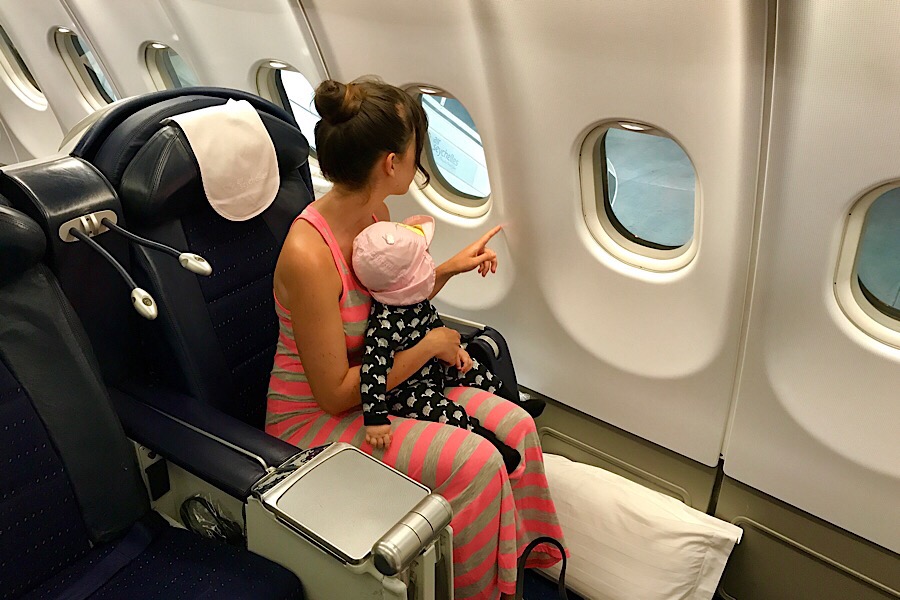 Tipps zum Fliegen mit Baby