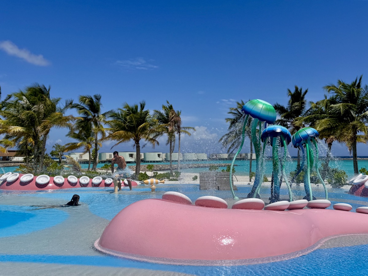 Centara Mirage Lagoon Malediven Erfahrung Familie