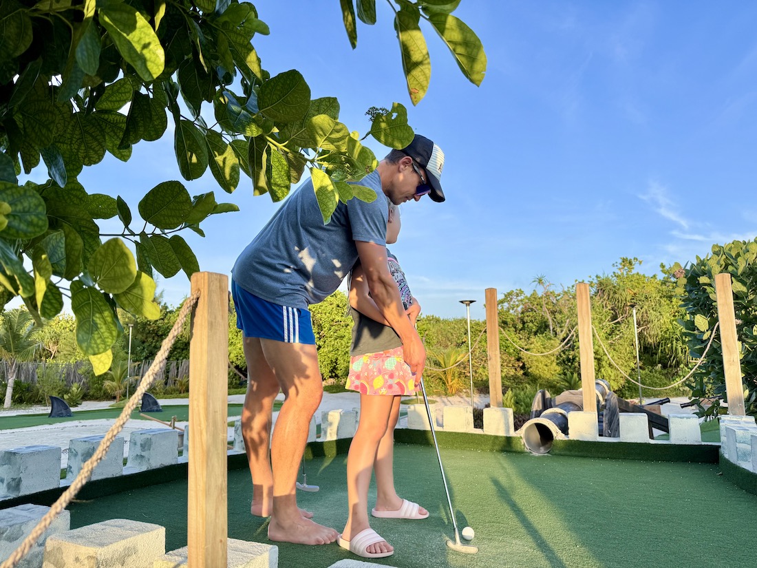 RAAYA by Atmosphere Malediven Resort